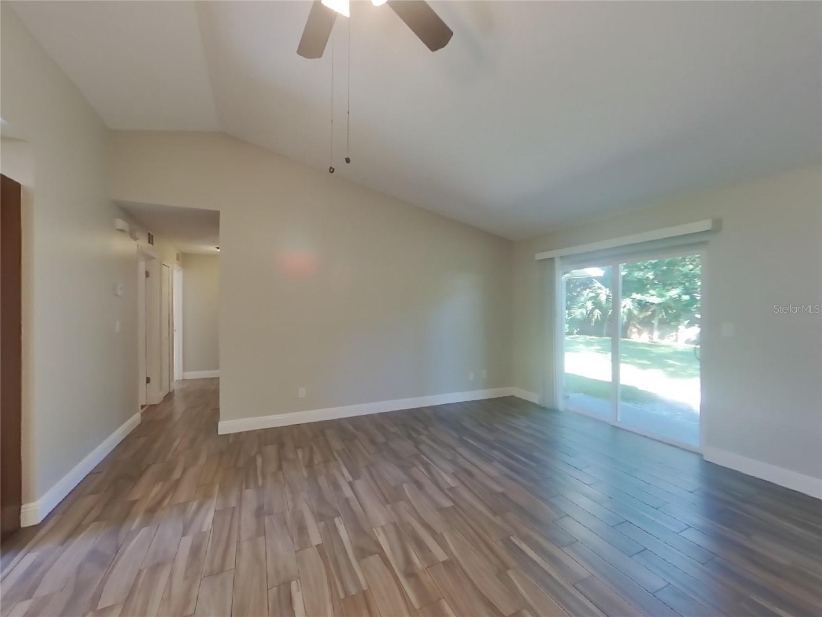 FOUR SEASONS, PLANT CITY, FL, 33563