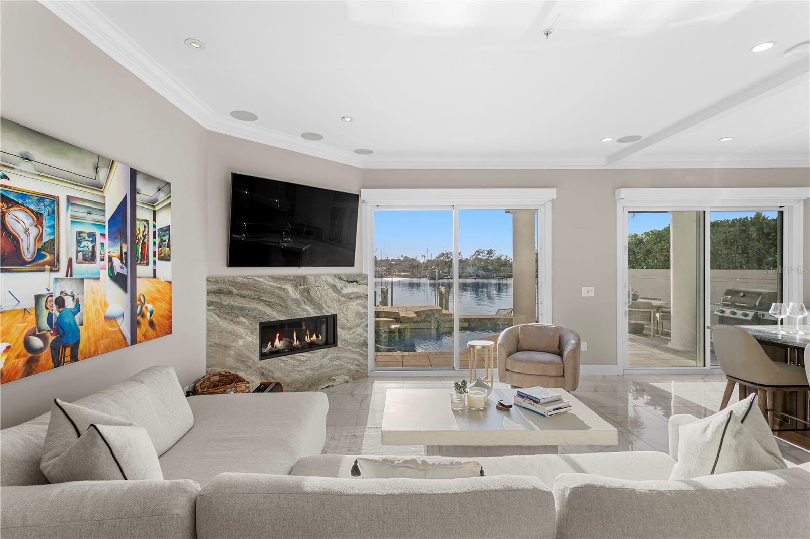 TB8445715 Property Photo