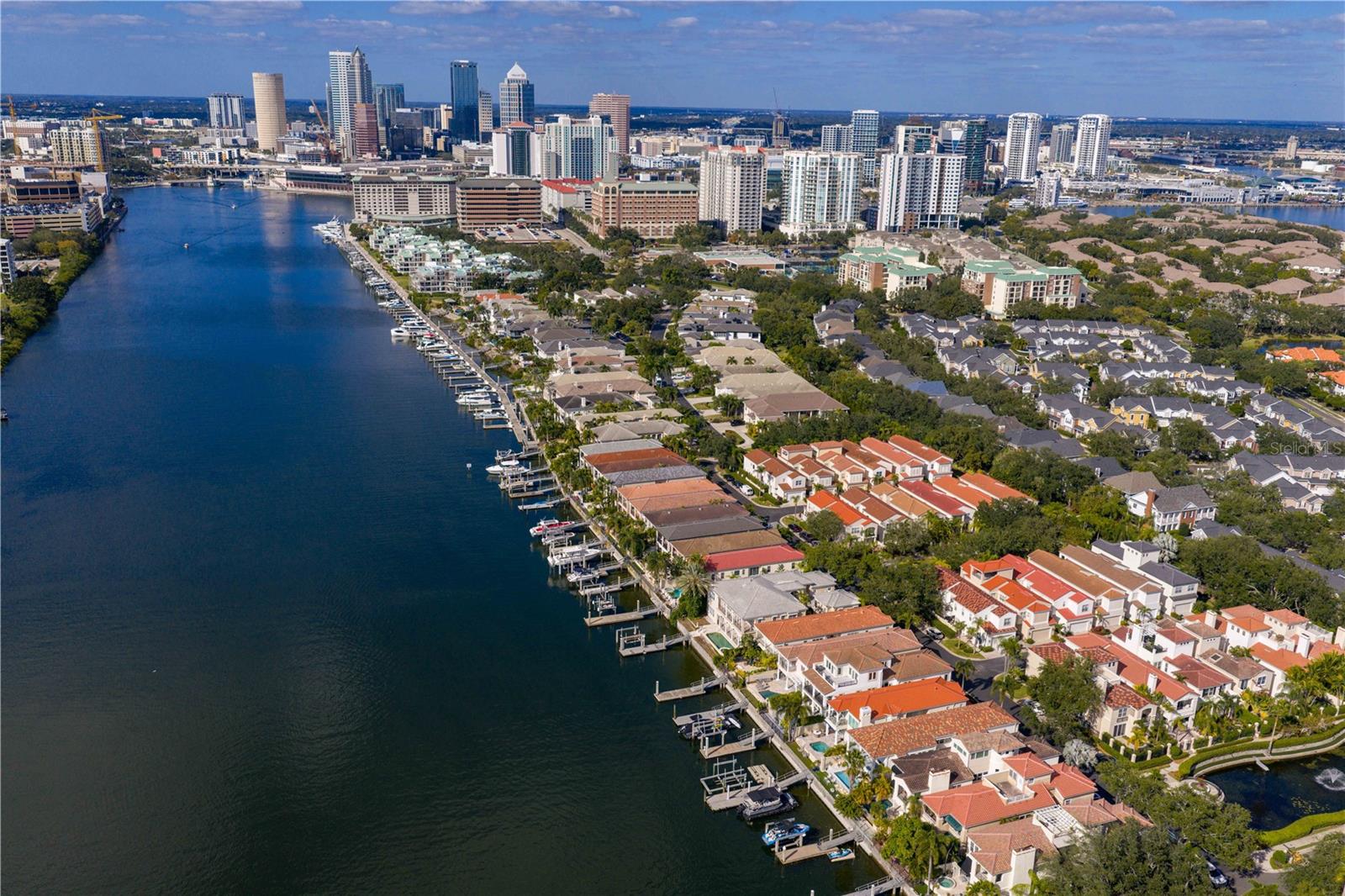 TB8445715 Property Photo