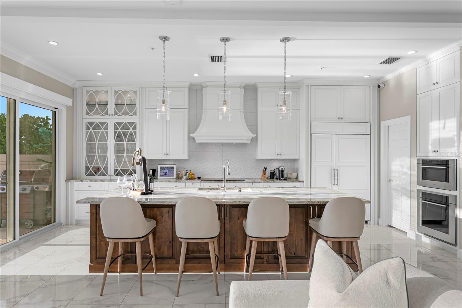 TB8445715 Property Photo