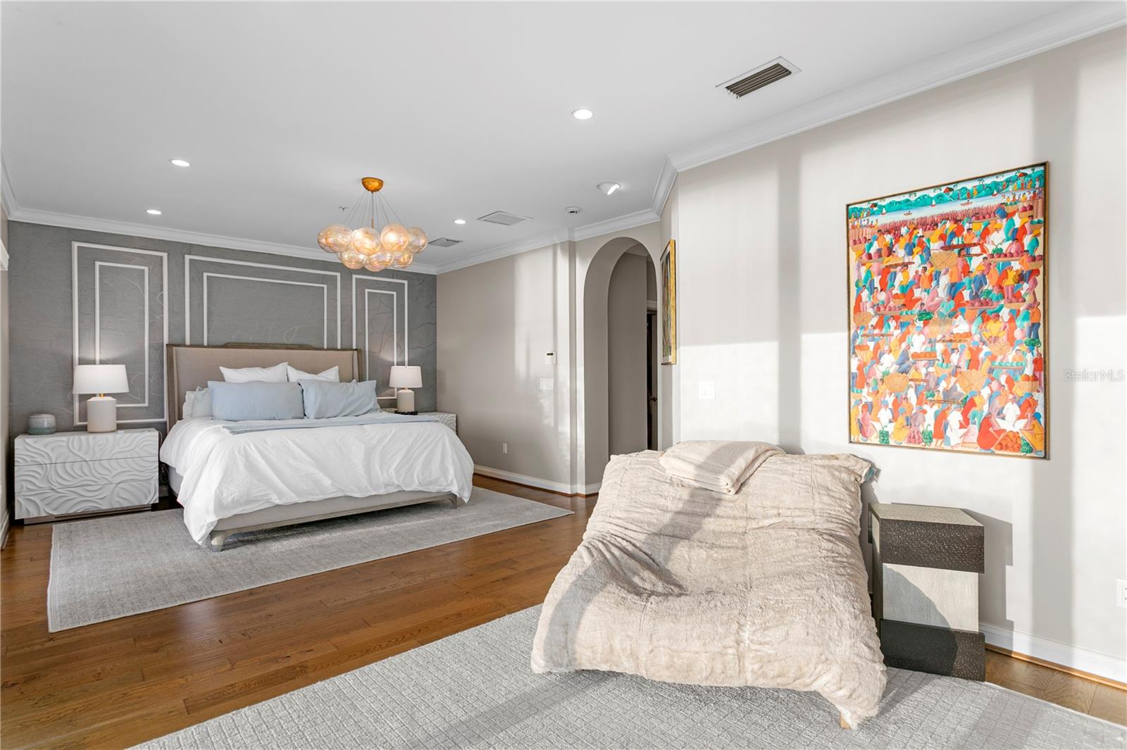 TB8445715 Property Photo