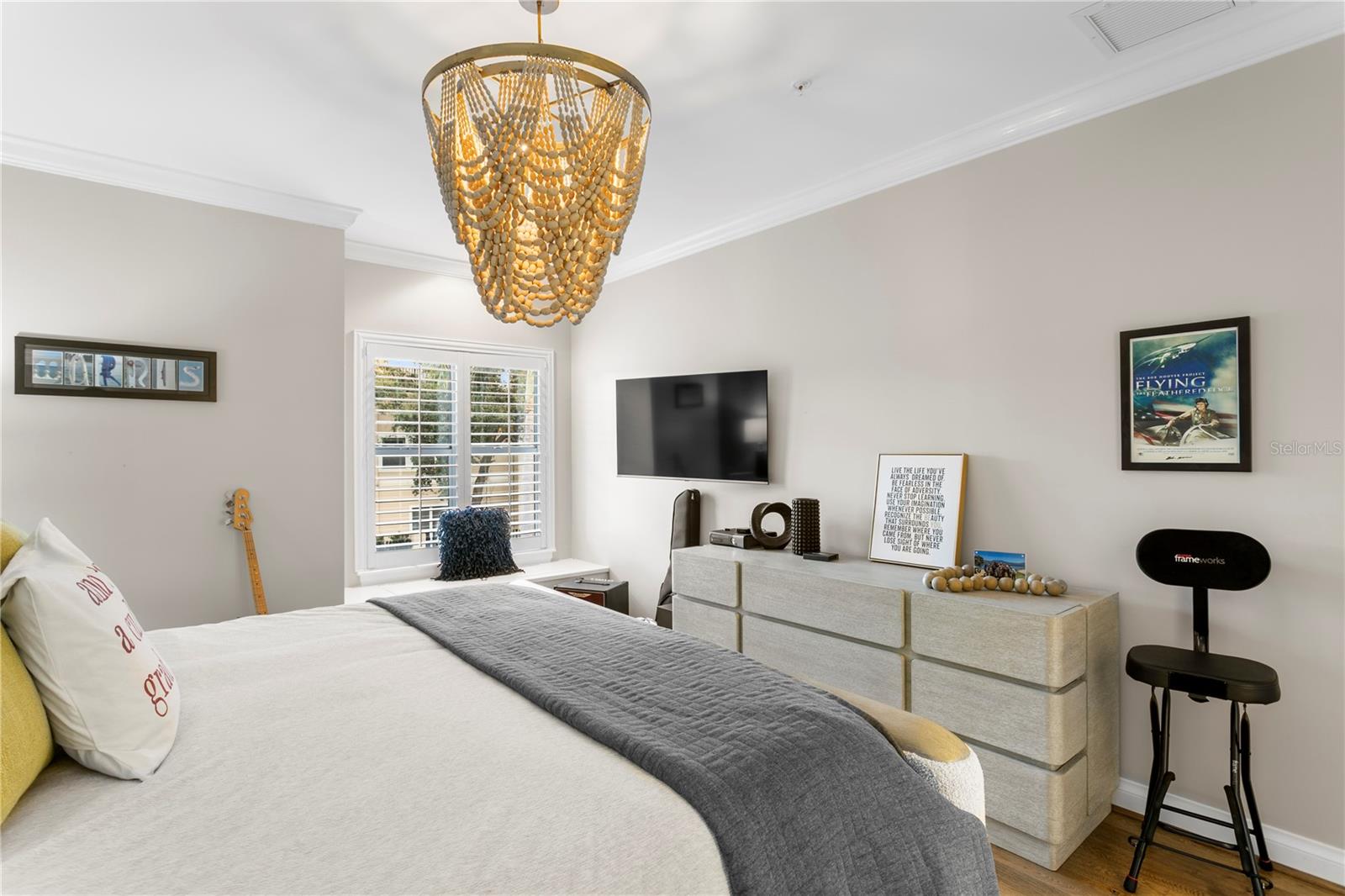 TB8445715 Property Photo