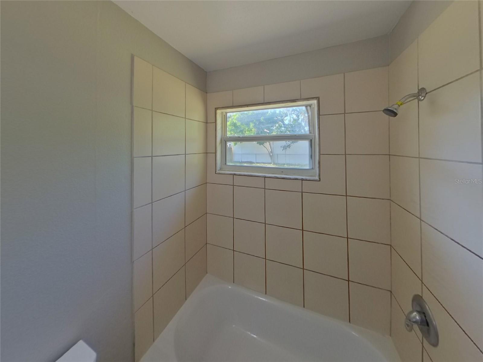 LAKE SARASOTA, SARASOTA, FL, 34241