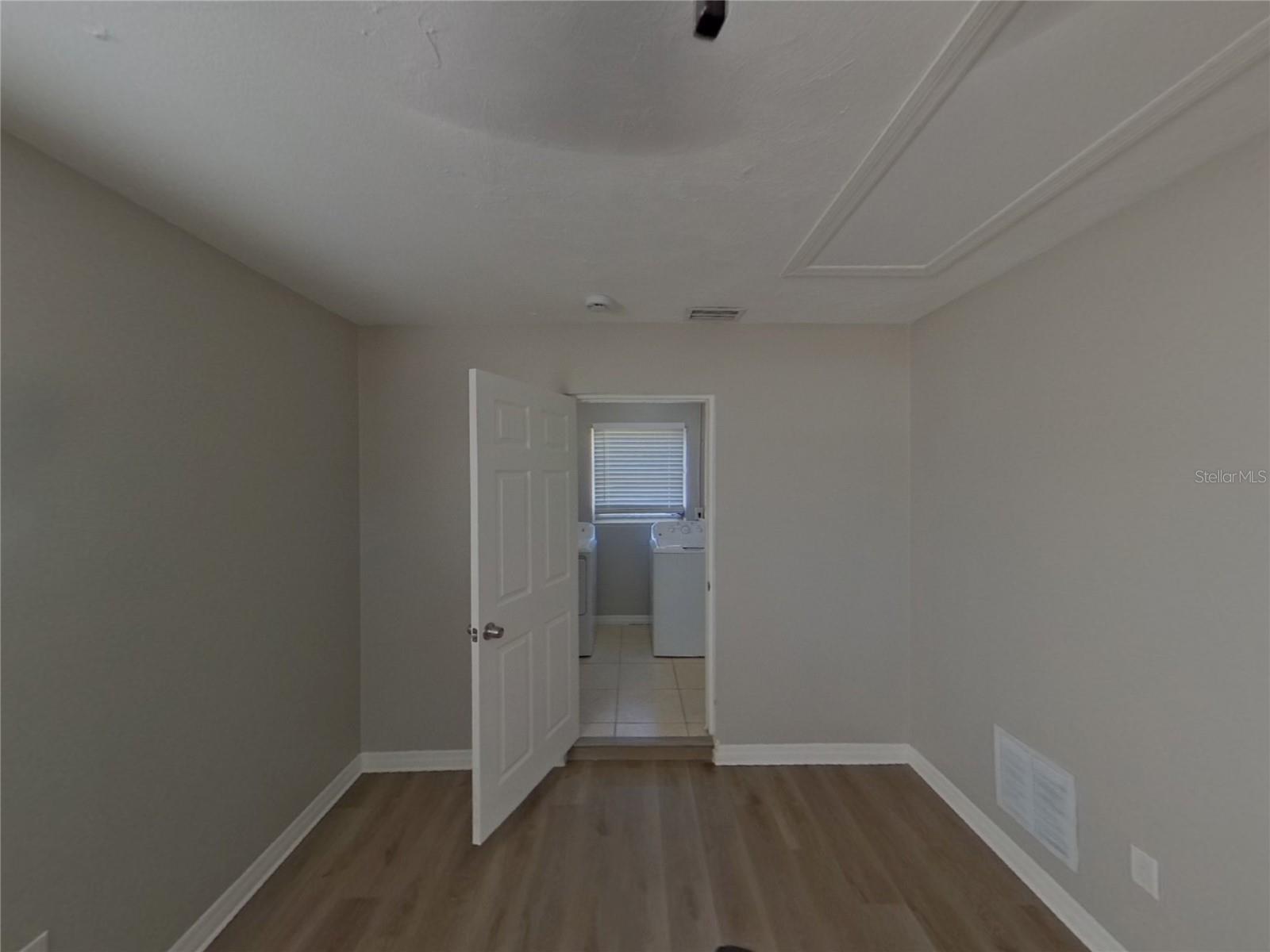 LAKE SARASOTA, SARASOTA, FL, 34241