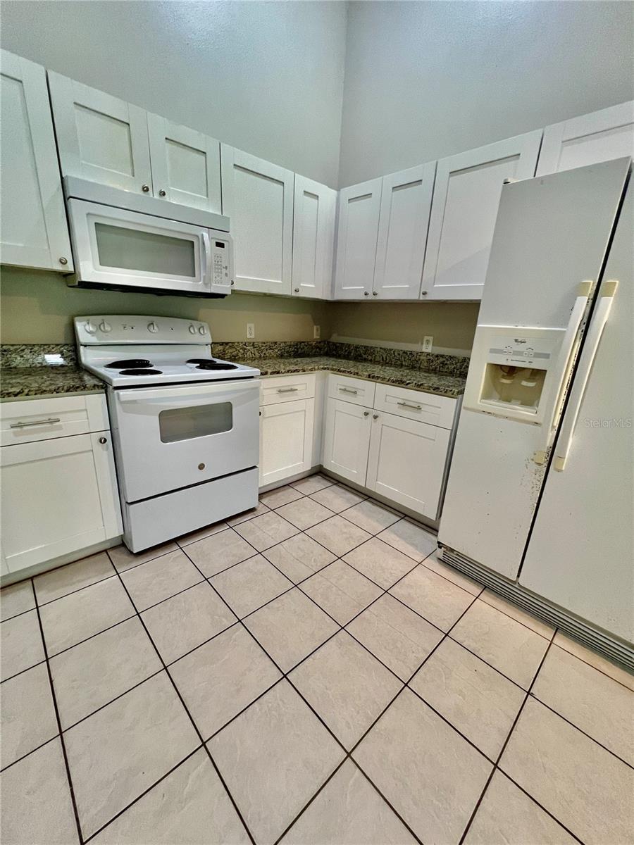 37227 GRASSY HILL LN, DADE CITY, FL, 33525