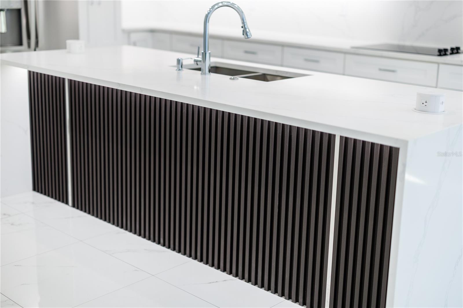 4006 W LA SALLE ST, TAMPA, FL, 33607