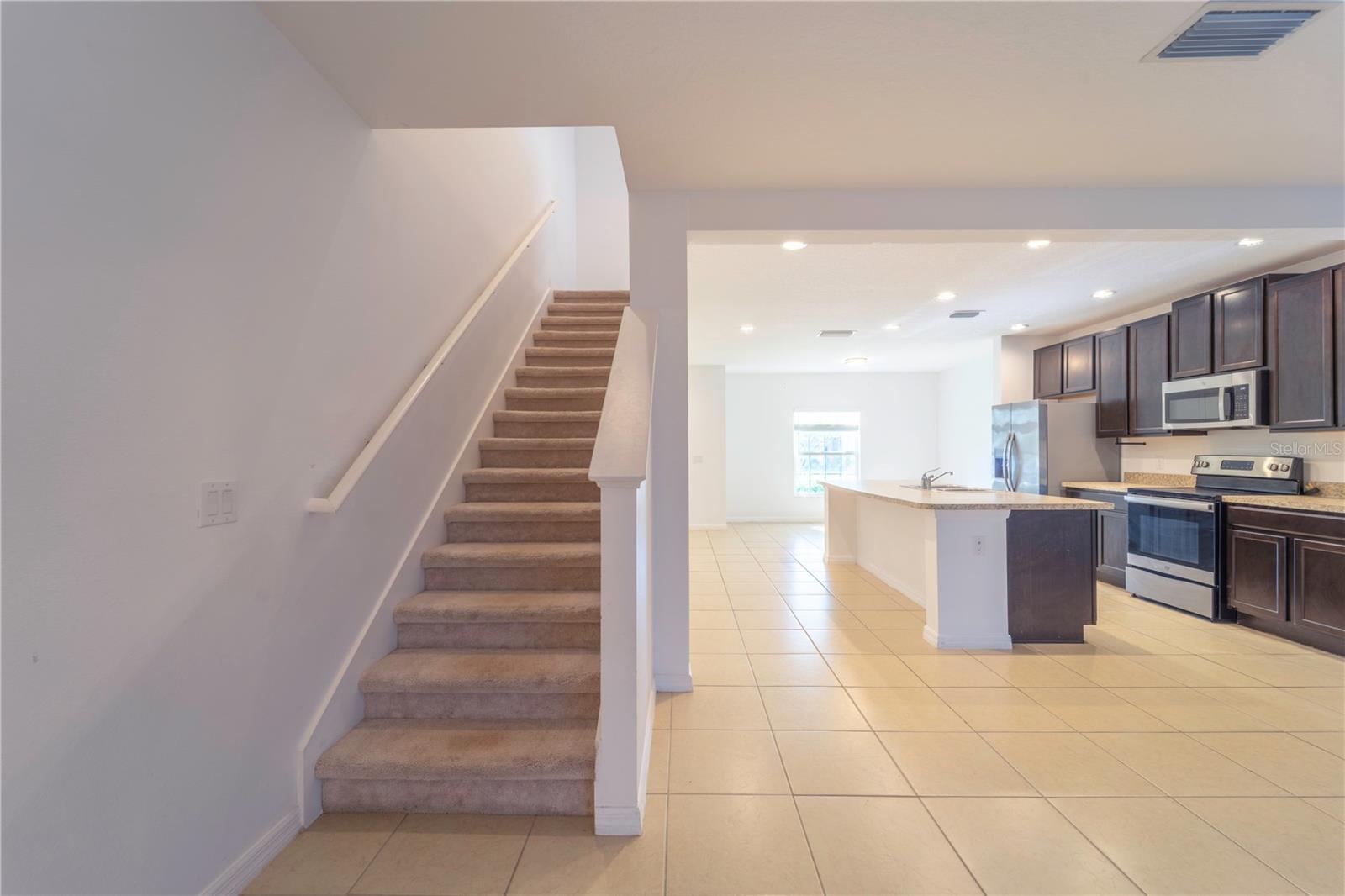 109 CLAIRE LN, DAVENPORT, FL, 33837