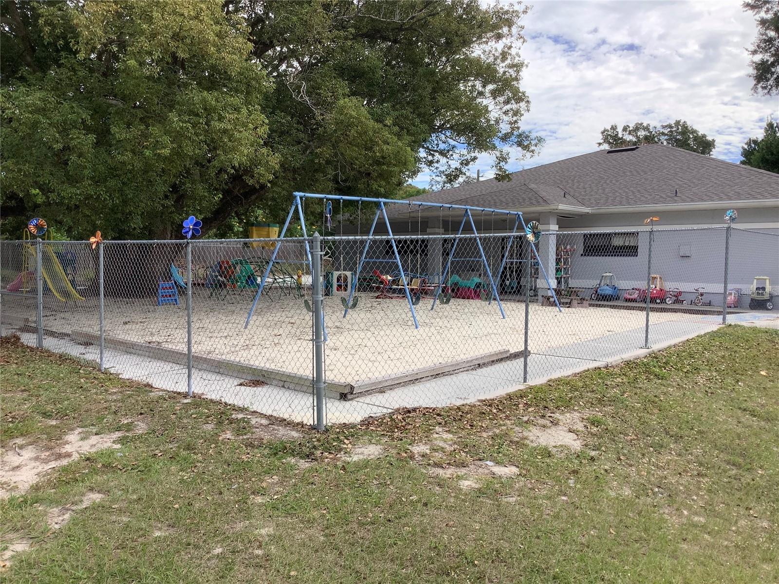 5814 8TH ST, ZEPHYRHILLS, FL, 33542