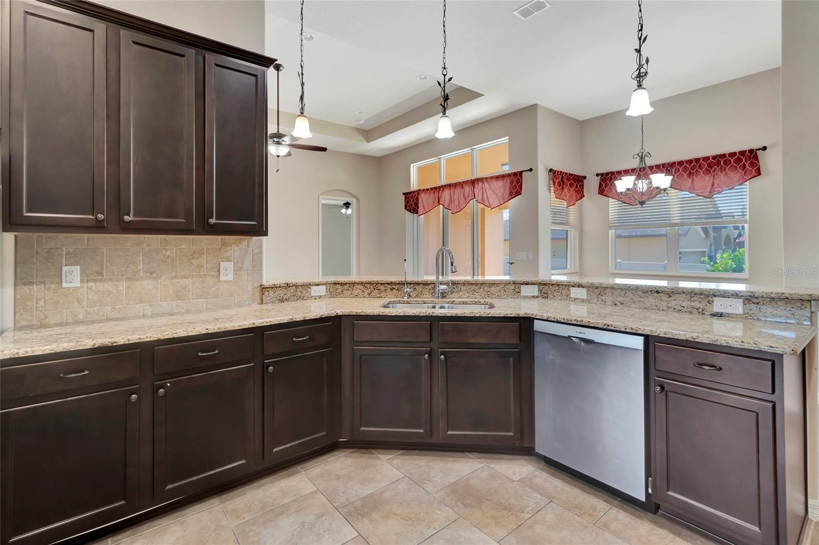 10816 WYANDOTTE DR, CLERMONT, FL, 34711