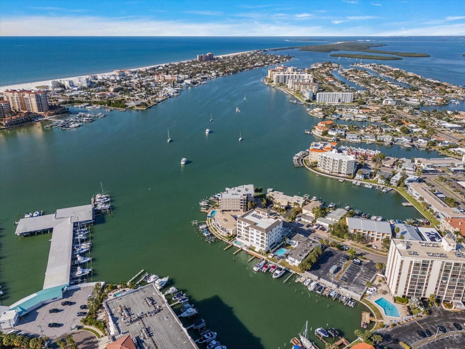 200 DOLPHIN PT #301, CLEARWATER BEACH, FL, 33767