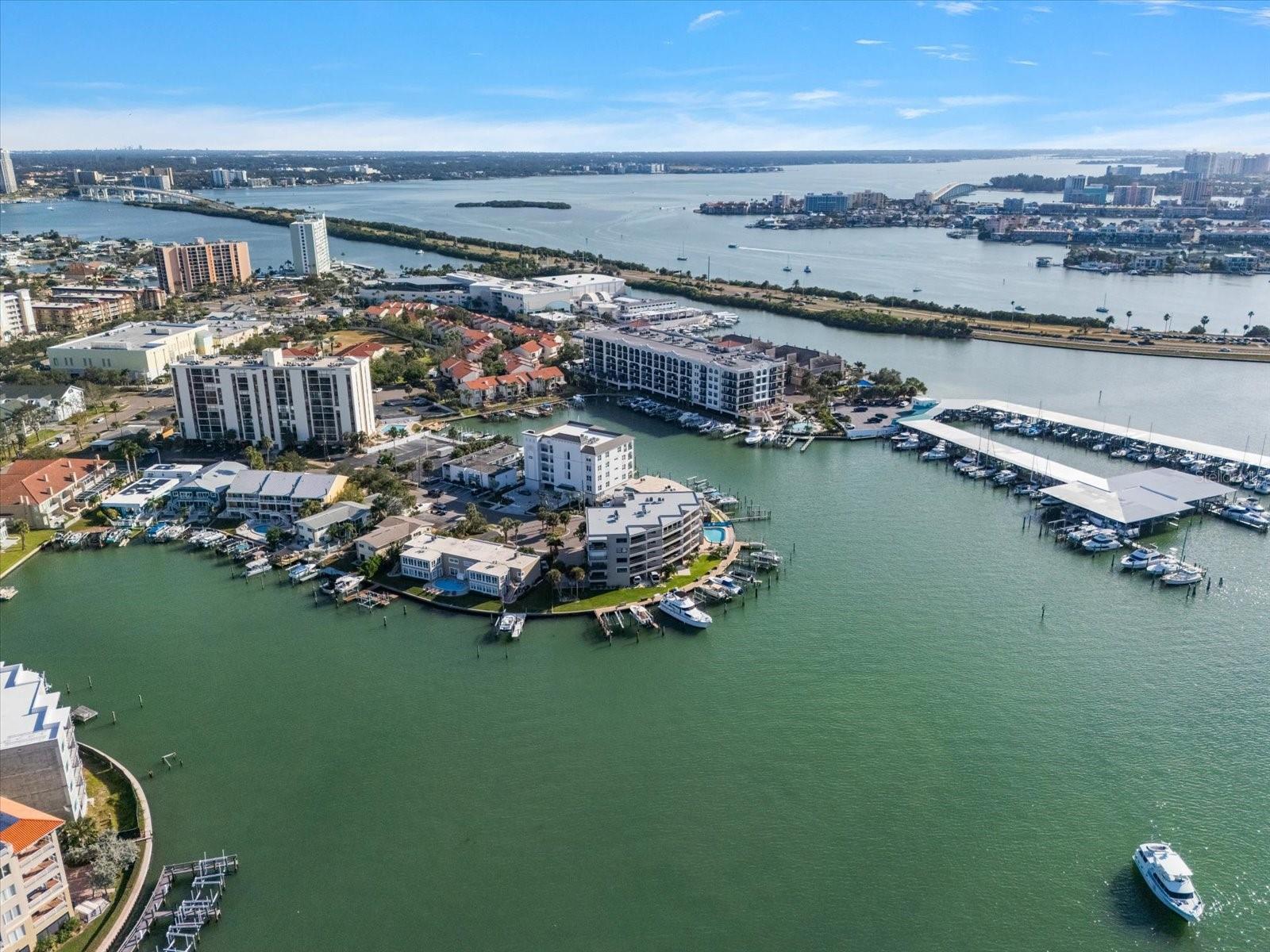 200 DOLPHIN PT #301, CLEARWATER BEACH, FL, 33767