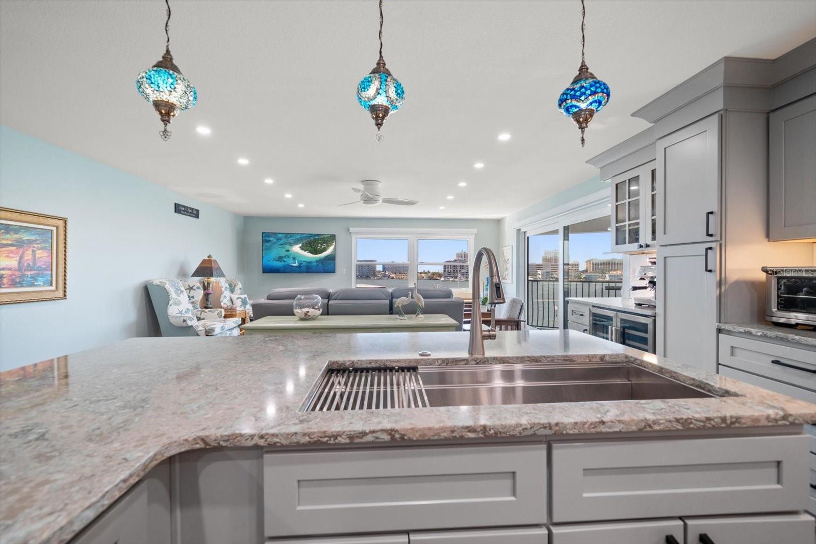 200 DOLPHIN PT #301, CLEARWATER BEACH, FL, 33767