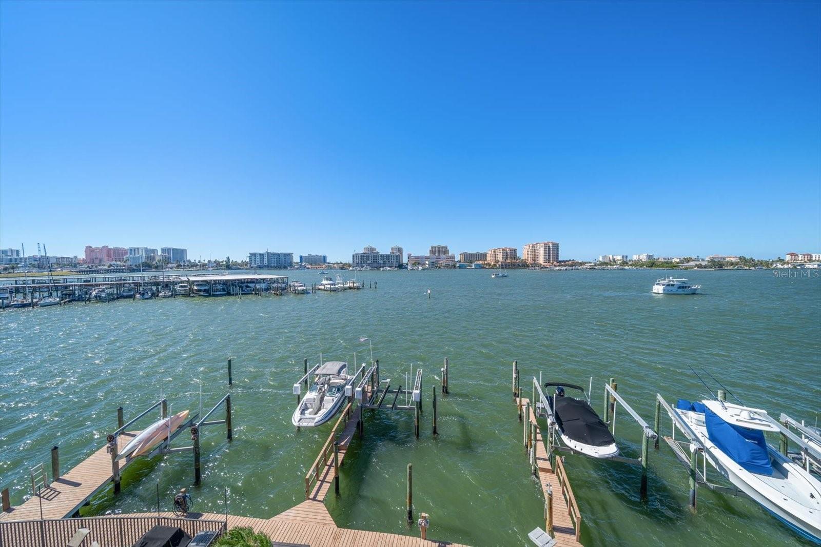 200 DOLPHIN PT #301, CLEARWATER BEACH, FL, 33767