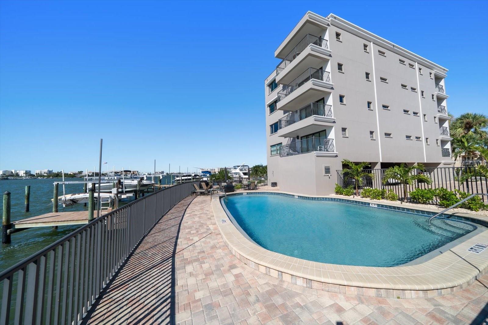 200 DOLPHIN PT #301, CLEARWATER BEACH, FL, 33767
