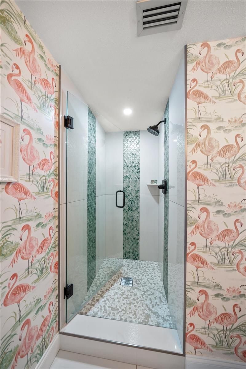 200 DOLPHIN PT #301, CLEARWATER BEACH, FL, 33767