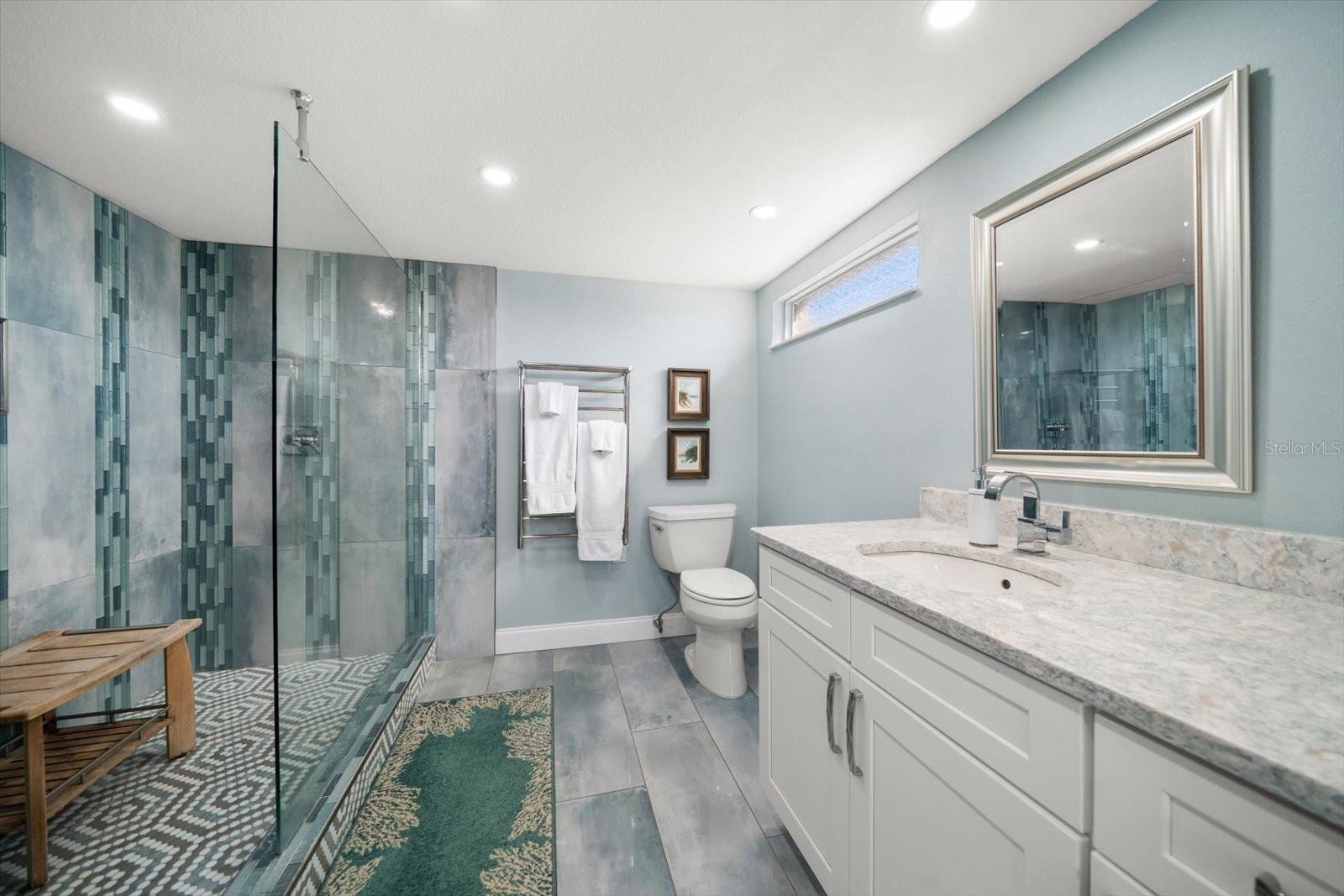 200 DOLPHIN PT #301, CLEARWATER BEACH, FL, 33767