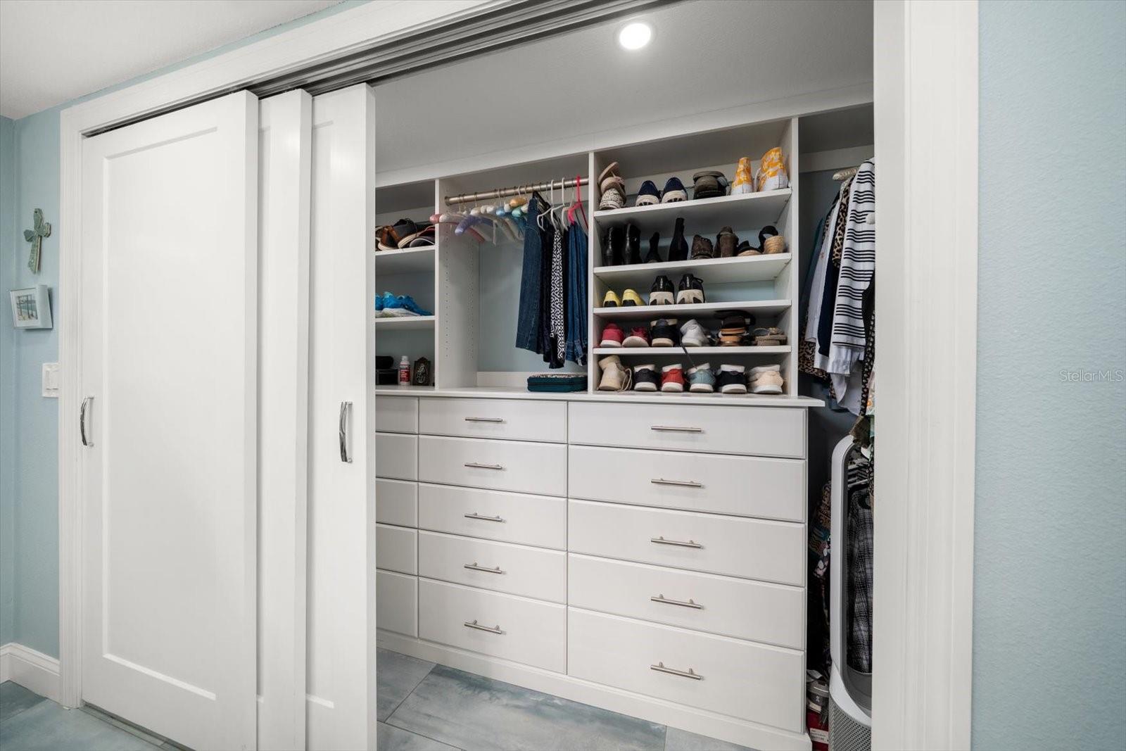 200 DOLPHIN PT #301, CLEARWATER BEACH, FL, 33767