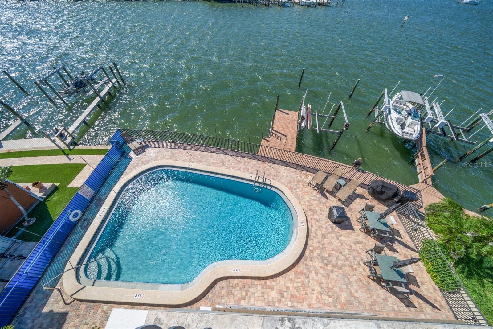 200 DOLPHIN PT #301, CLEARWATER BEACH, FL, 33767