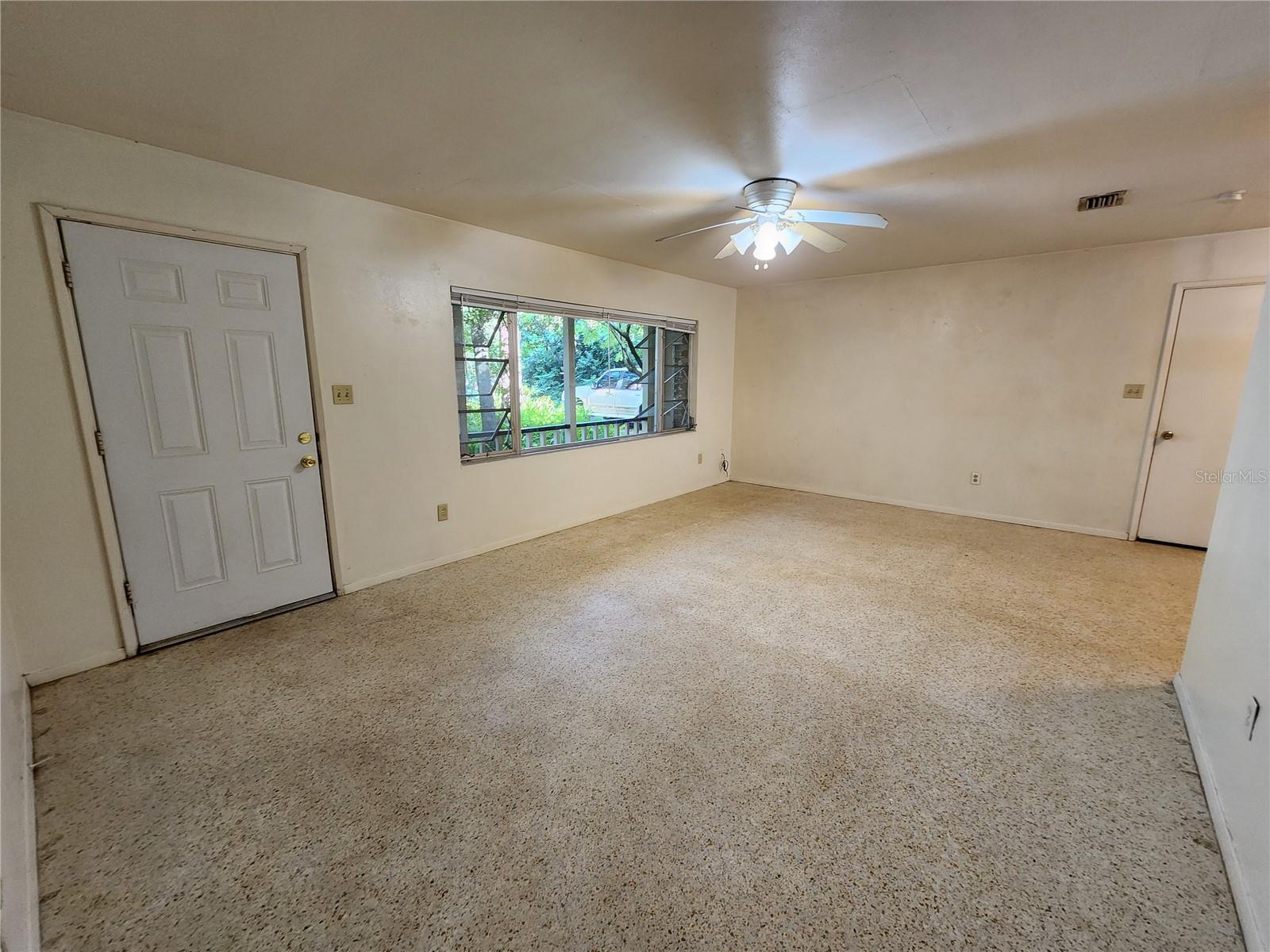 1339 NW 25 TER #B, GAINESVILLE, FL, 32605