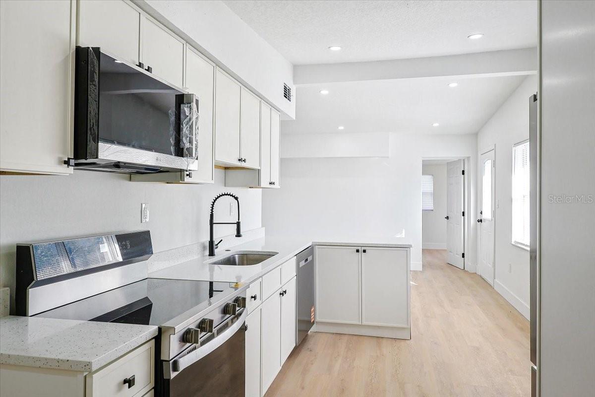 4061 FERROW ST, ORLANDO, FL, 32811