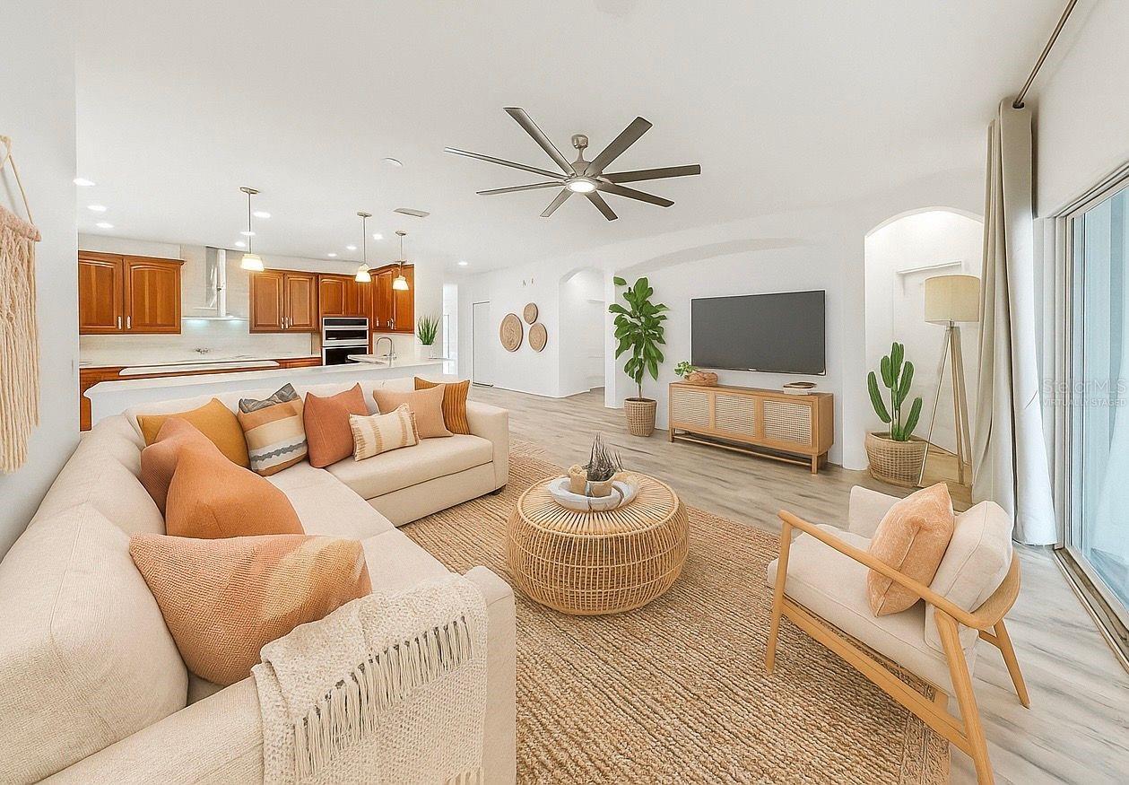 302 YORK DALE DR, RUSKIN, FL, 33570