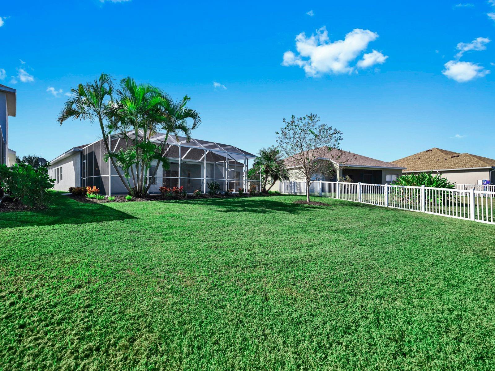 302 YORK DALE DR, RUSKIN, FL, 33570