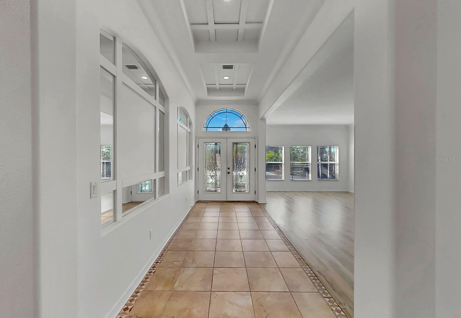 302 YORK DALE DR, RUSKIN, FL, 33570