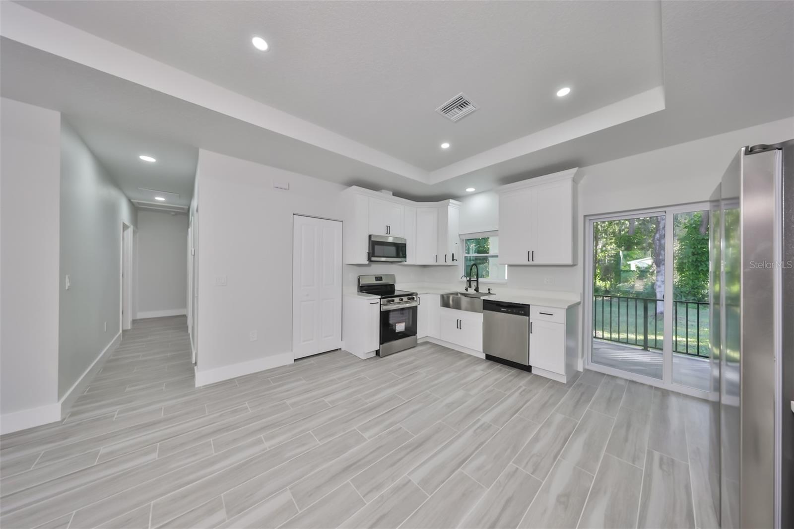 16407 LAKE BYRD DR, TAMPA, FL, 33618