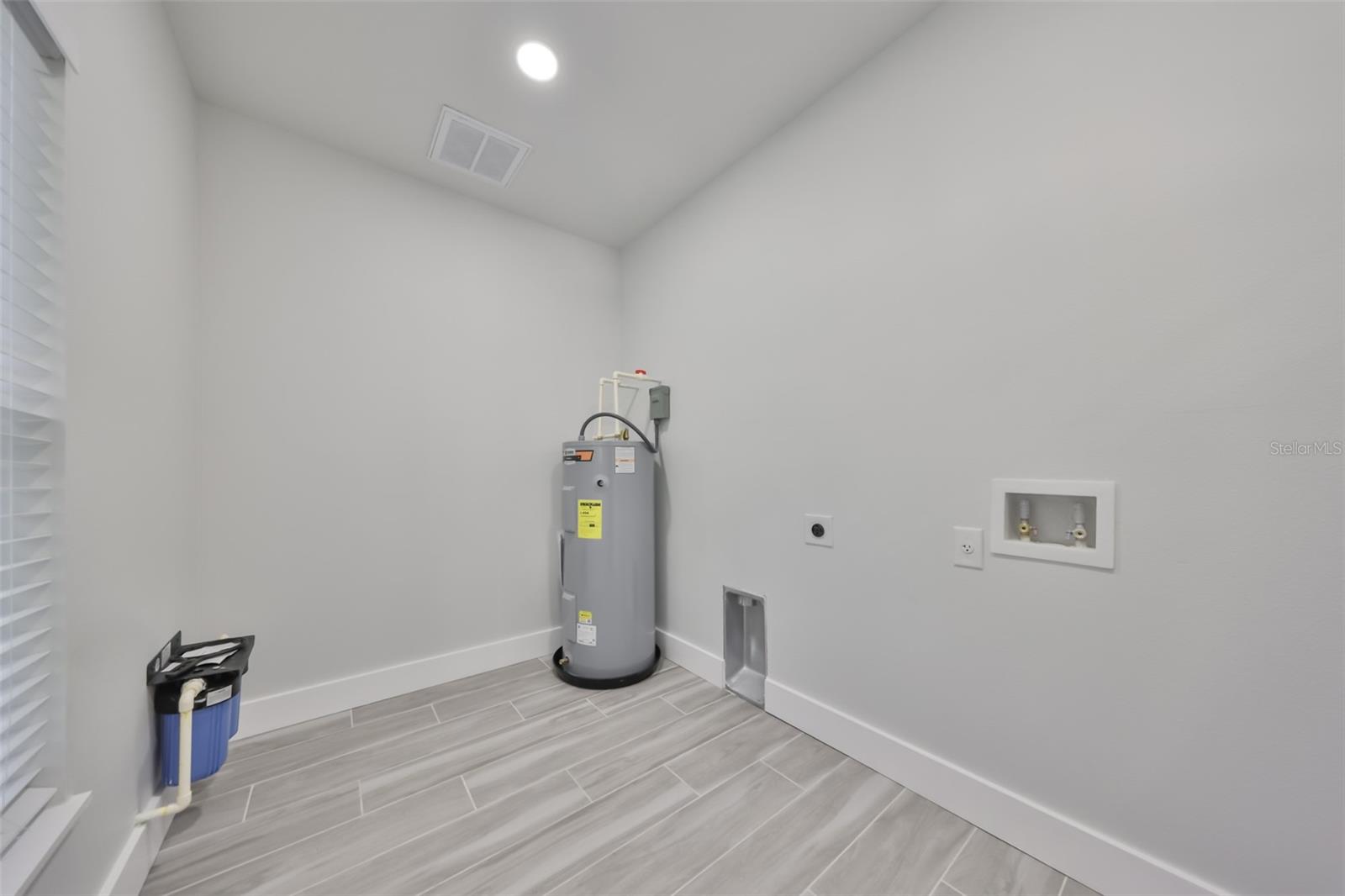 16407 LAKE BYRD DR, TAMPA, FL, 33618