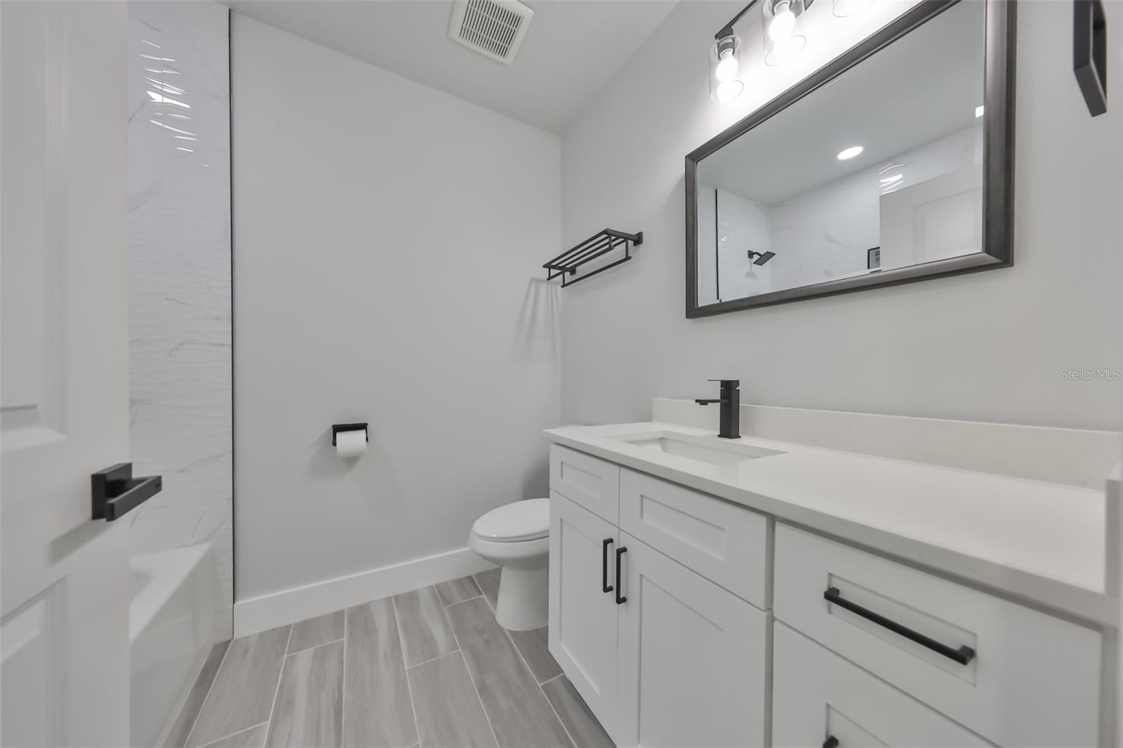 16407 LAKE BYRD DR, TAMPA, FL, 33618