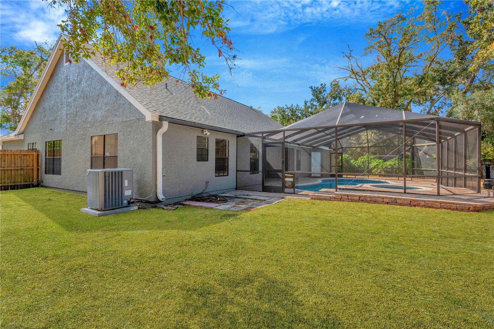 526 EMBERWOOD DR, BRANDON, FL, 33511