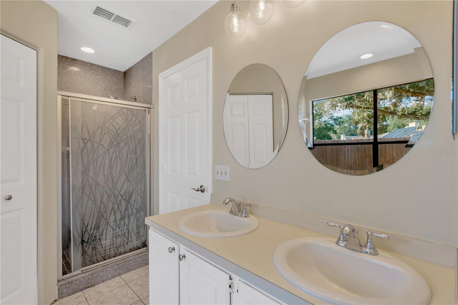 526 EMBERWOOD DR, BRANDON, FL, 33511