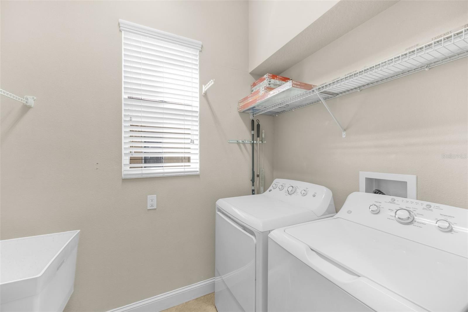 27318 SORA BLVD, WESLEY CHAPEL, FL, 33544