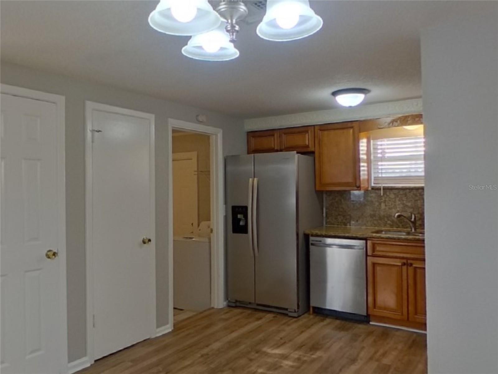 AVON DALE, PINELLAS PARK, FL, 33781