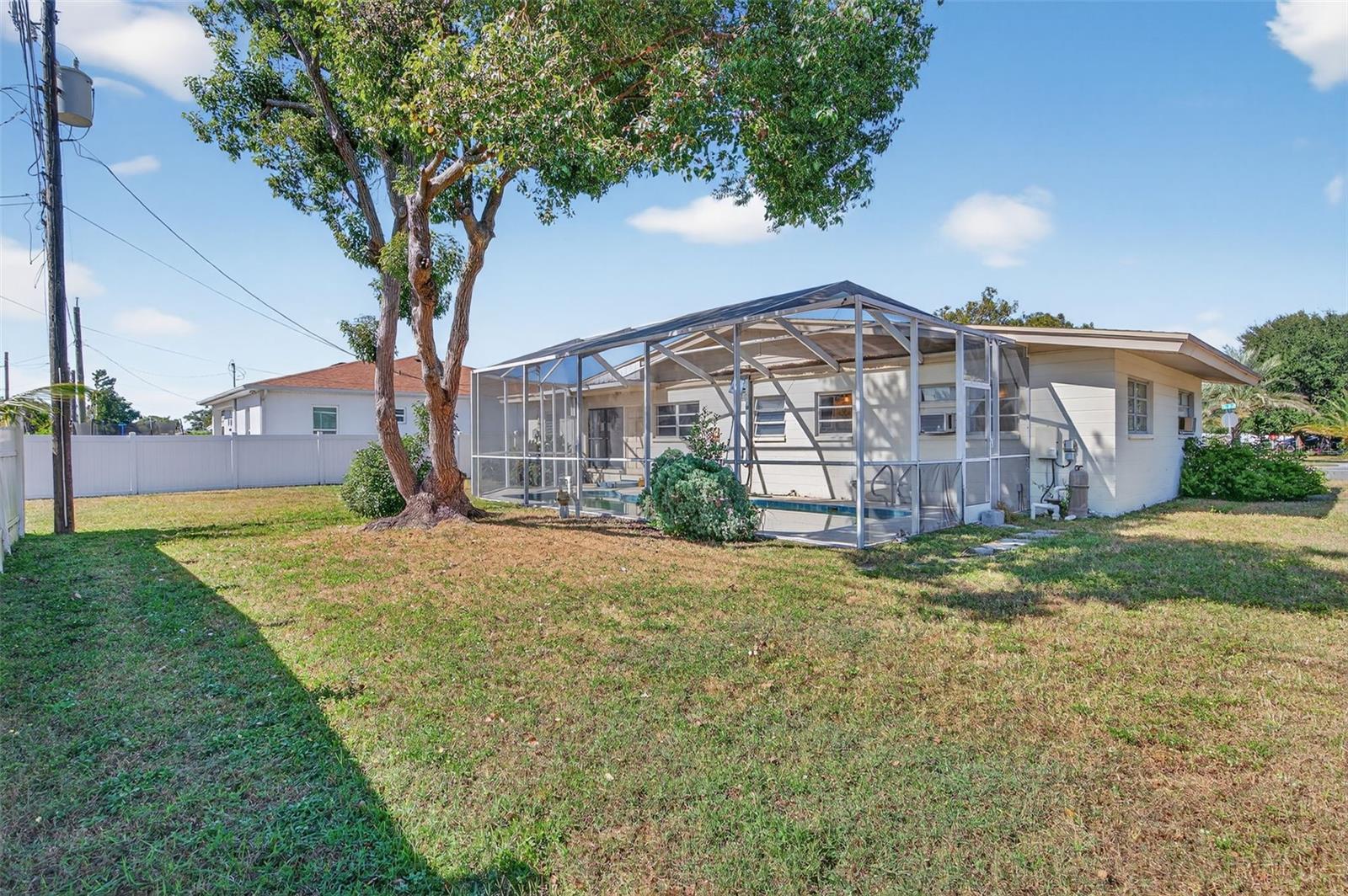 5614 36TH AVE N, ST PETERSBURG, FL, 33710