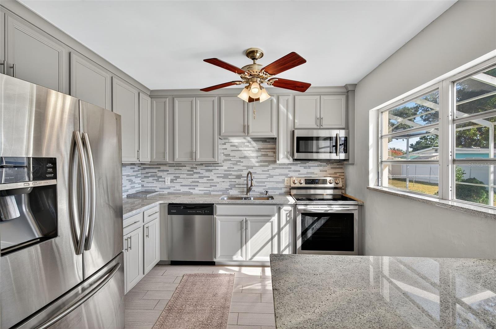 5614 36TH AVE N, ST PETERSBURG, FL, 33710