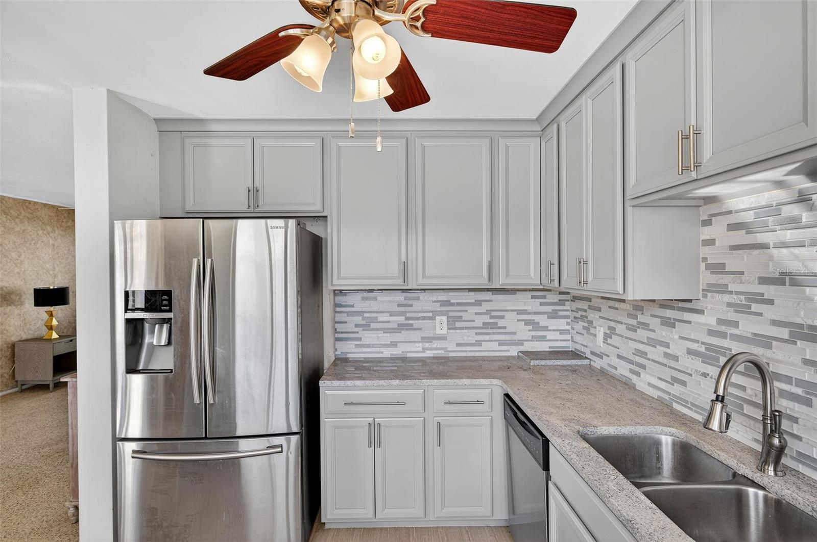 5614 36TH AVE N, ST PETERSBURG, FL, 33710