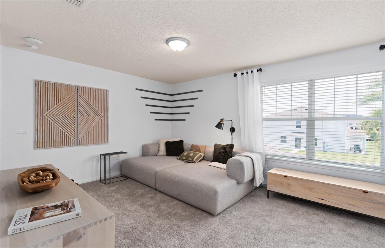 3289 ELLSWORTH AVE, DAVENPORT, FL, 33837