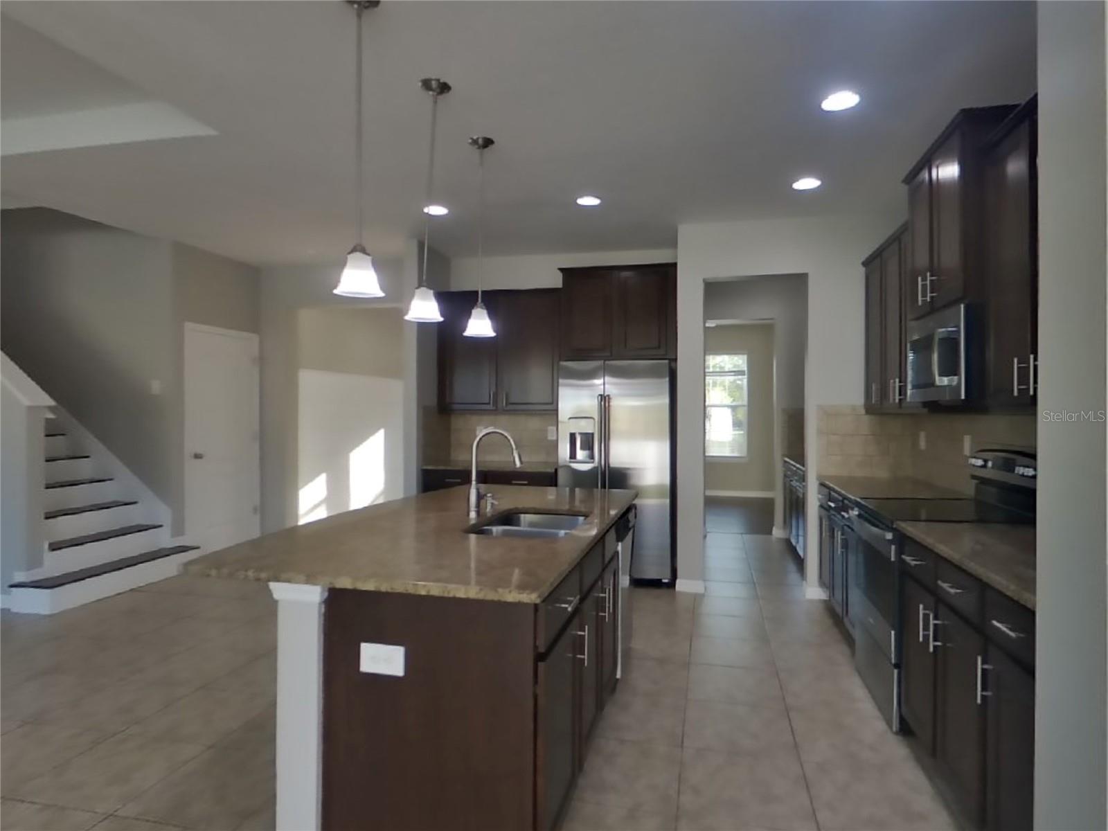 NEW RIVER LAKES PH 1 PRCL D, WESLEY CHAPEL, FL, 33545