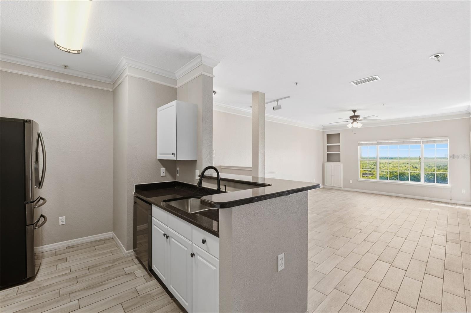 4345 BAYSIDE VILLAGE DR #303, TAMPA, FL, 33615