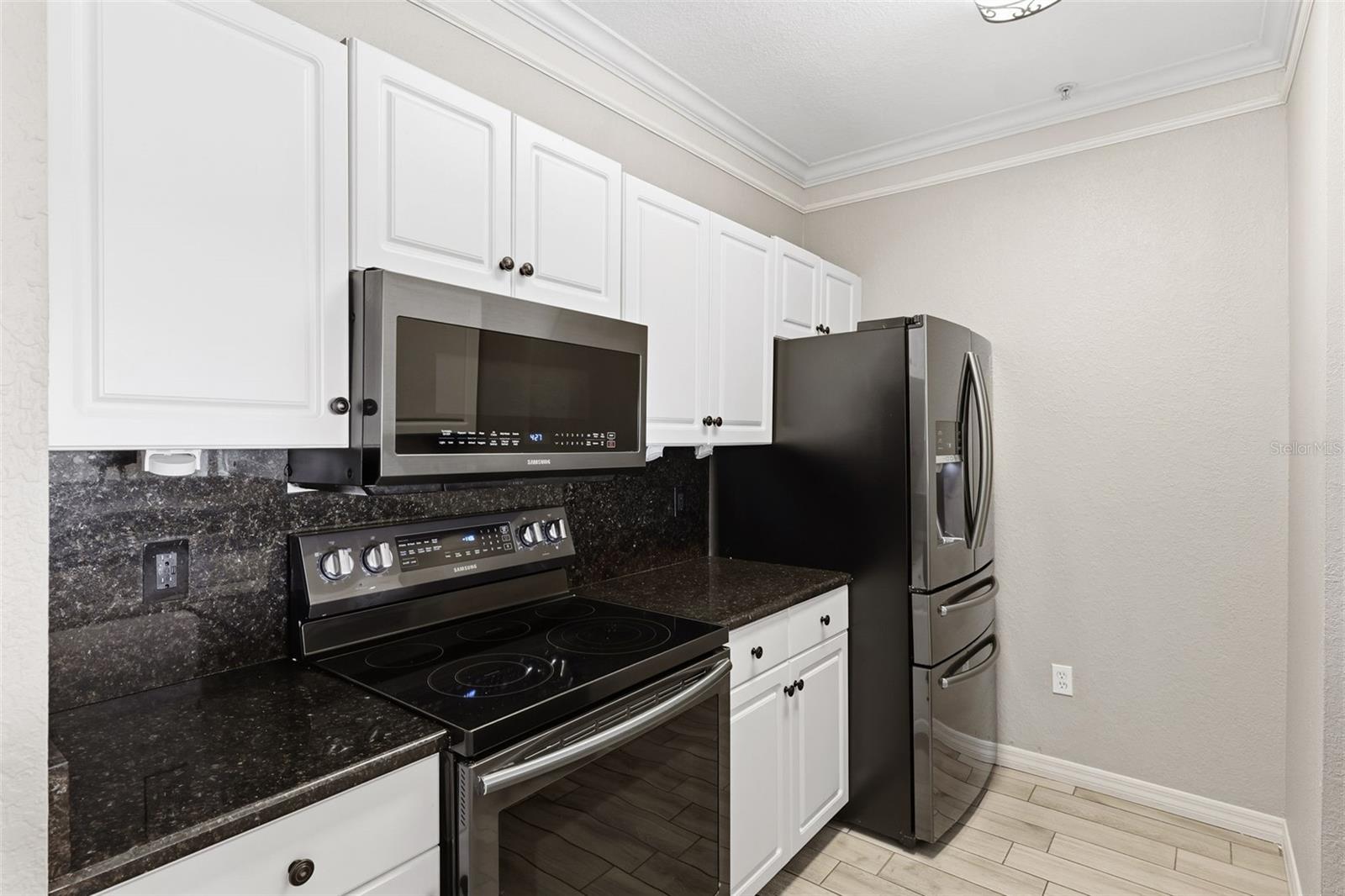 4345 BAYSIDE VILLAGE DR #303, TAMPA, FL, 33615