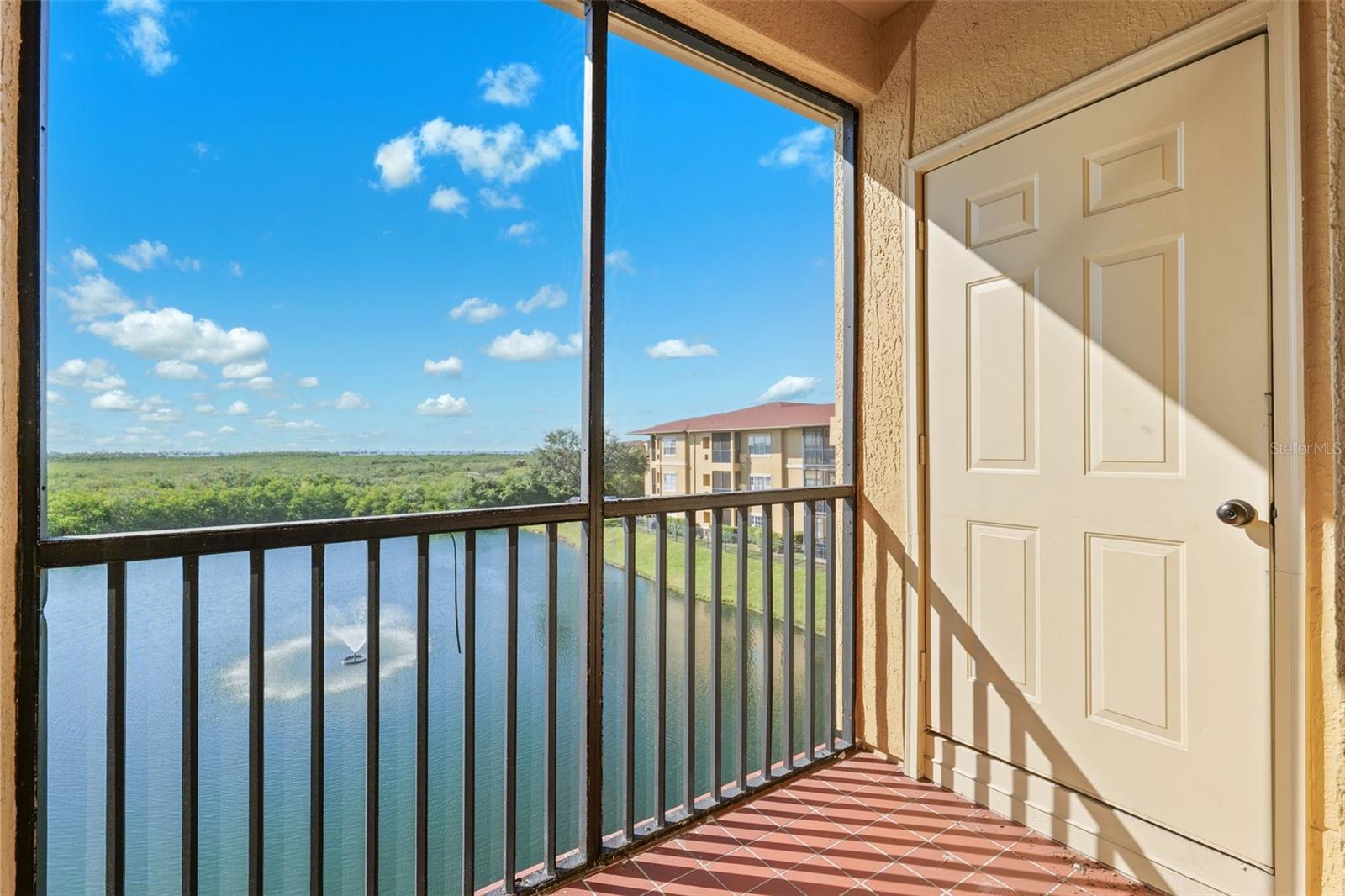 4345 BAYSIDE VILLAGE DR #303, TAMPA, FL, 33615