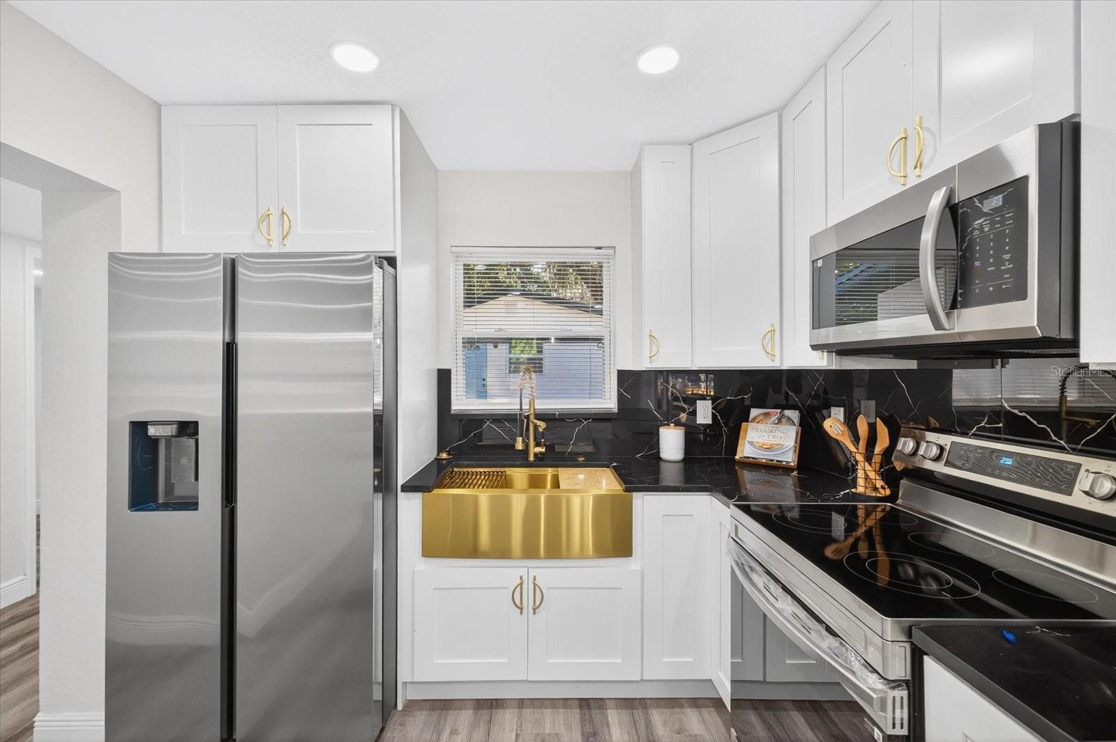 1513 E SLIGH AVE, TAMPA, FL, 33610