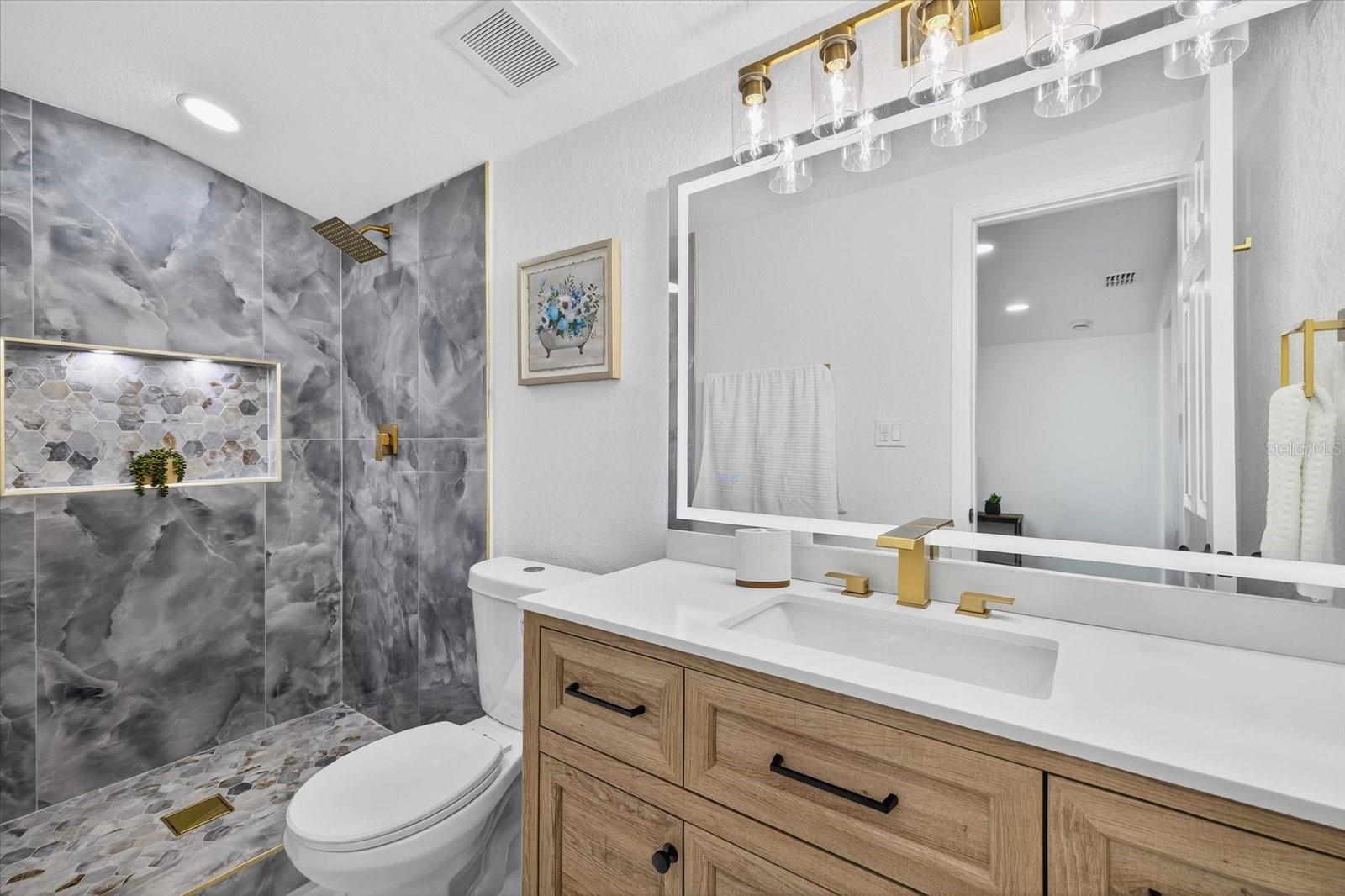 1513 E SLIGH AVE, TAMPA, FL, 33610