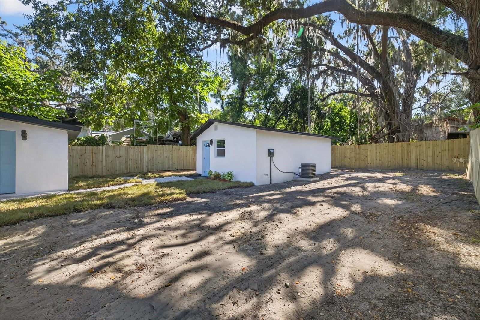 1513 E SLIGH AVE, TAMPA, FL, 33610