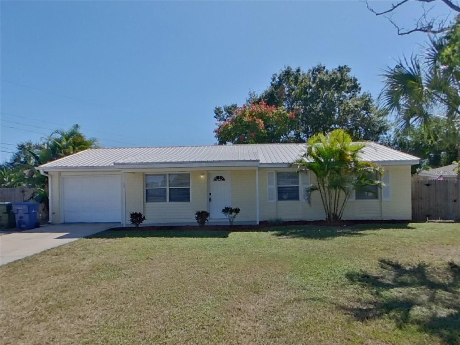 LAKE SARASOTA, SARASOTA, FL, 34241