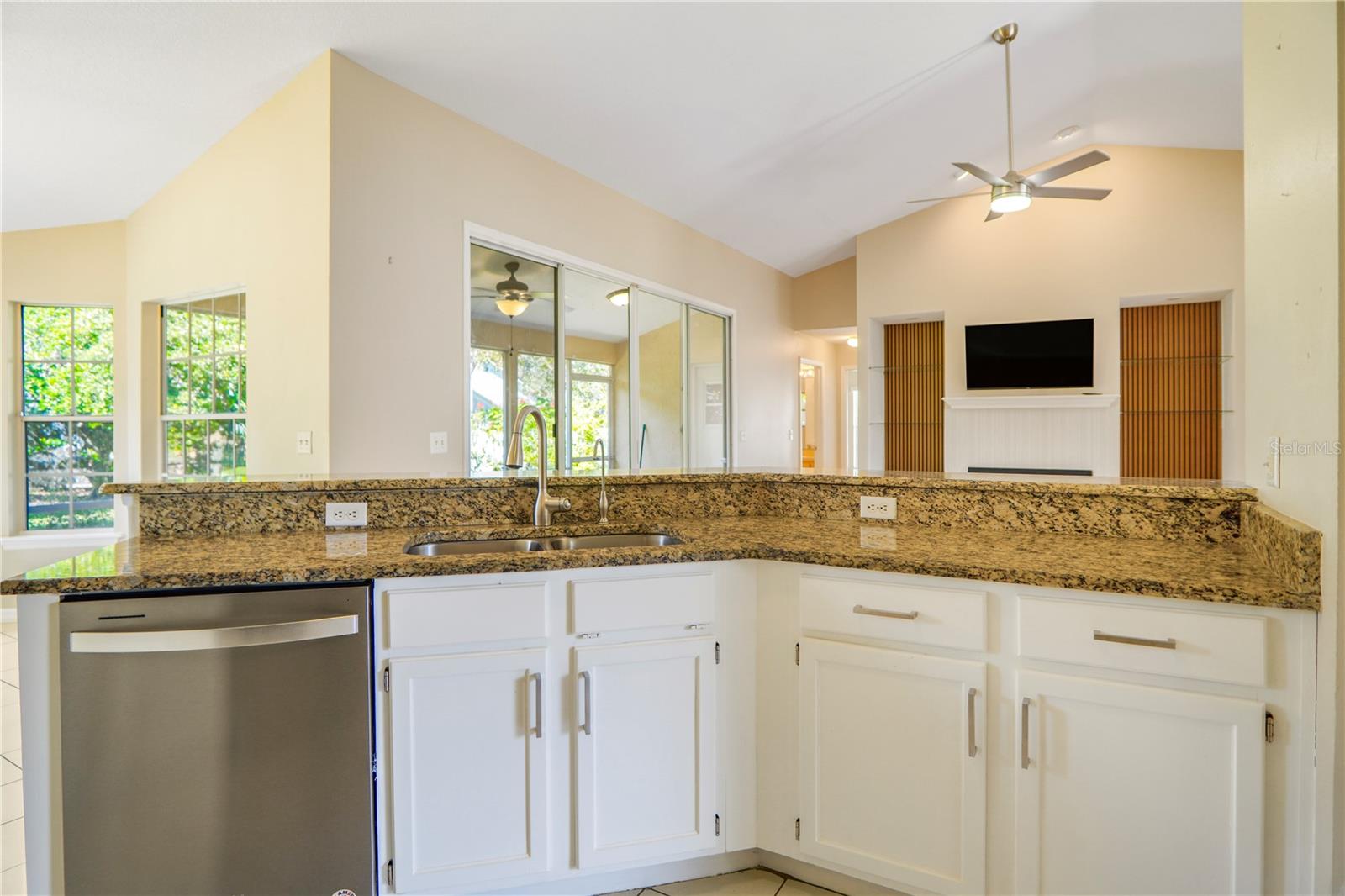 1638 PALM BEACH DR, APOPKA, FL, 32712