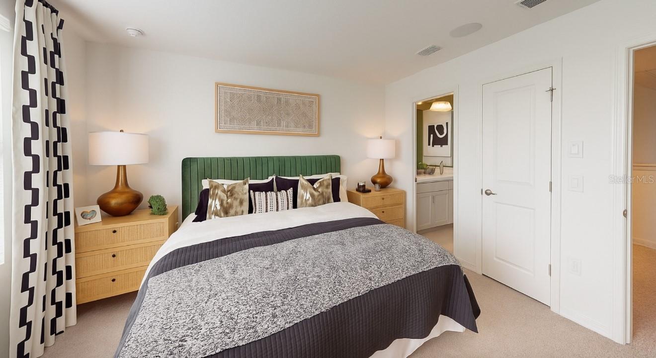 2004 VIEWFINDER STREET, KISSIMMEE, FL, 34758