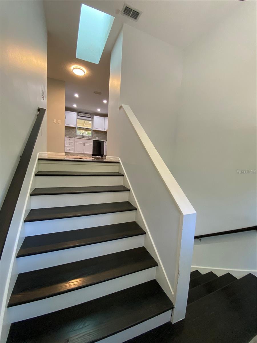 18930 JEBERT DR, ARIPEKA, FL, 34679