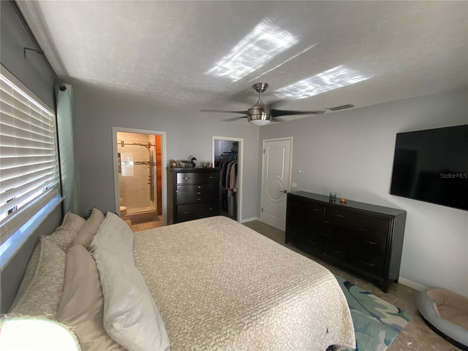 18930 JEBERT DR, ARIPEKA, FL, 34679